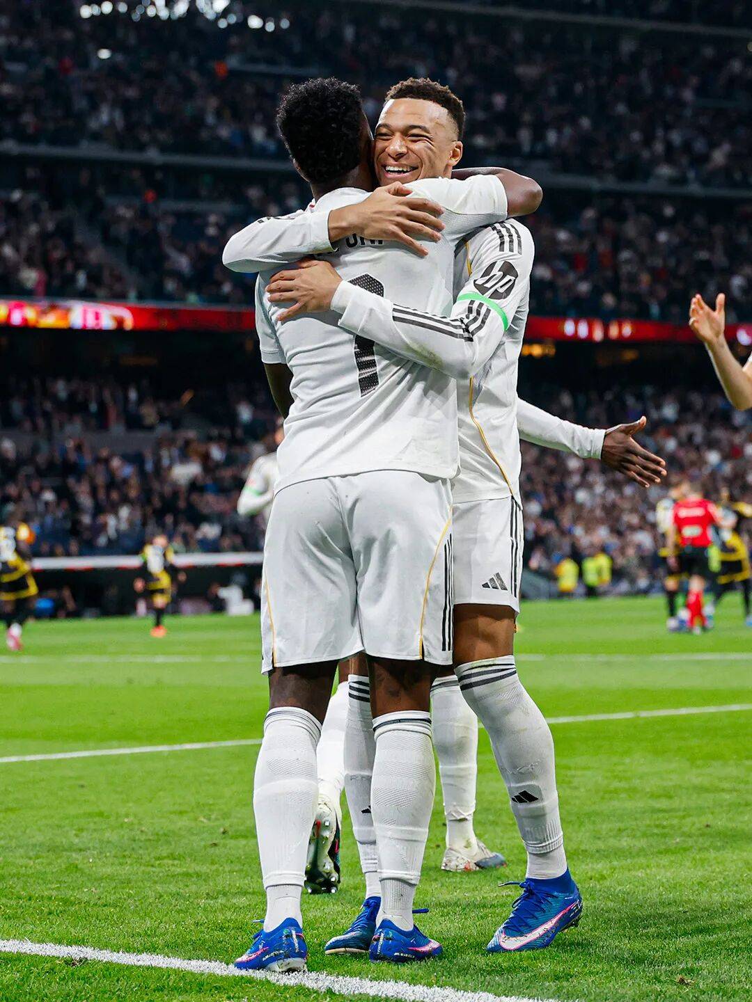 姆巴佩在美国队比赛中大胜，精彩发挥引发热议！的简单介绍